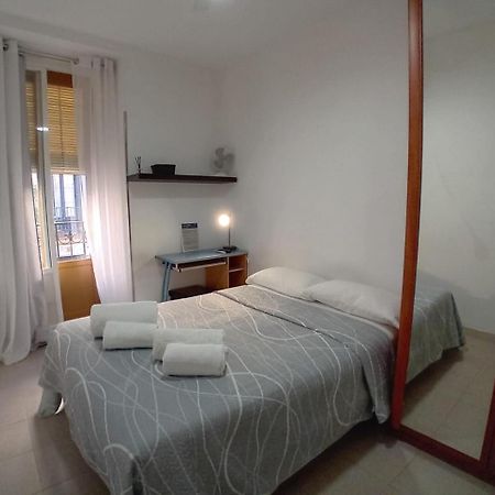Divina Malasana Apartment Мадрид Екстериор снимка