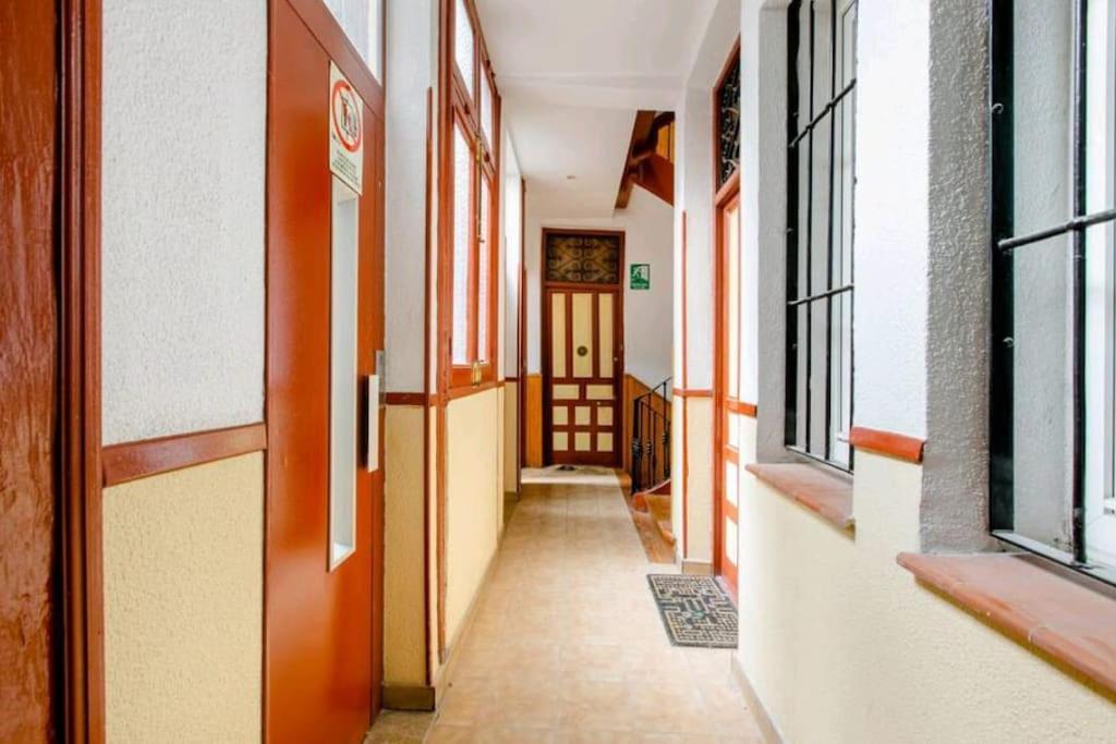 Divina Malasana Apartment Мадрид Екстериор снимка